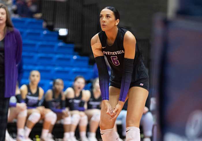 Fayetteville-Conway Volleyball Final__00071